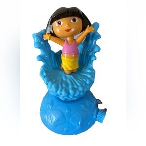 Dora the Explorer Dora Make a Splash Sprinkler